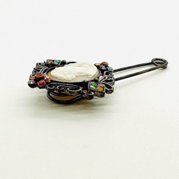 Rhinestone Cameo Safety Pin Brooch - Picture 8 of 12
